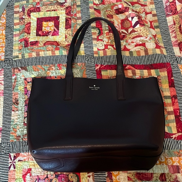Kate Spade reversible tote - EUC - plum and golden brown ~ purchase gets a gift - Picture 3 of 12